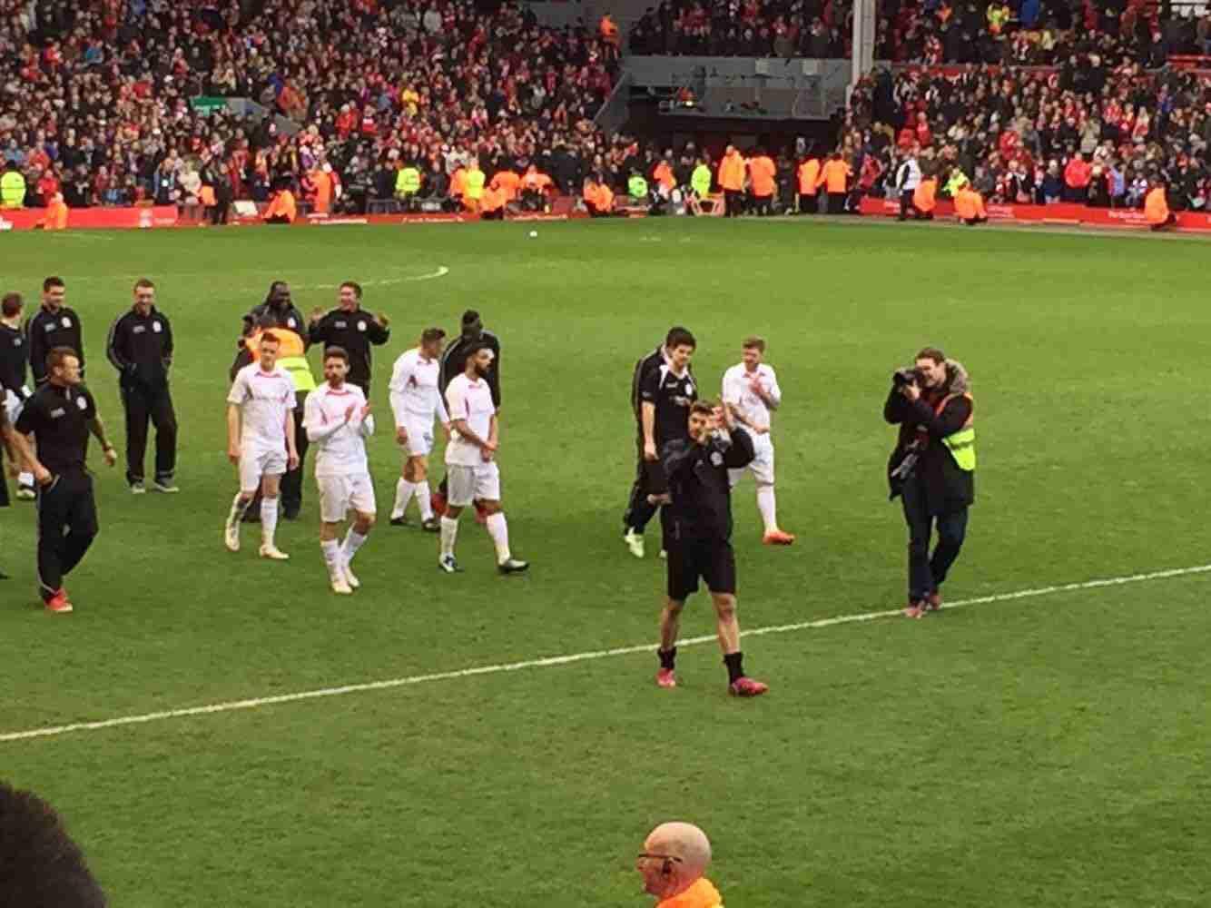 半场第一拍 半场第一拍