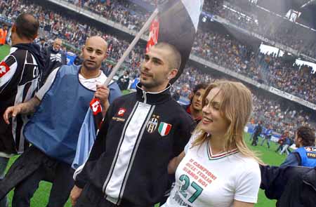 最后用突然 最后用突然