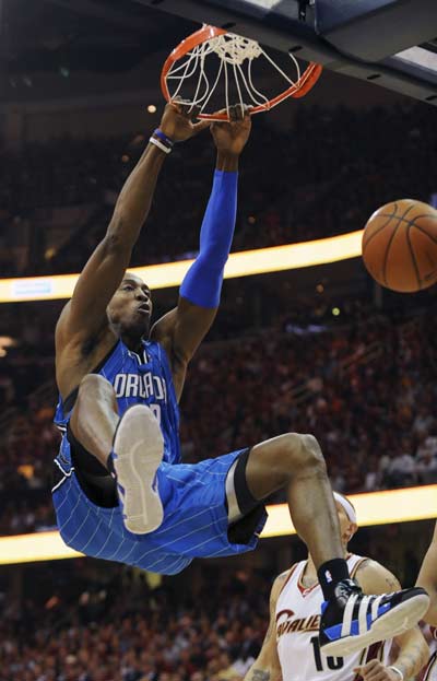 板5助攻 板5助攻